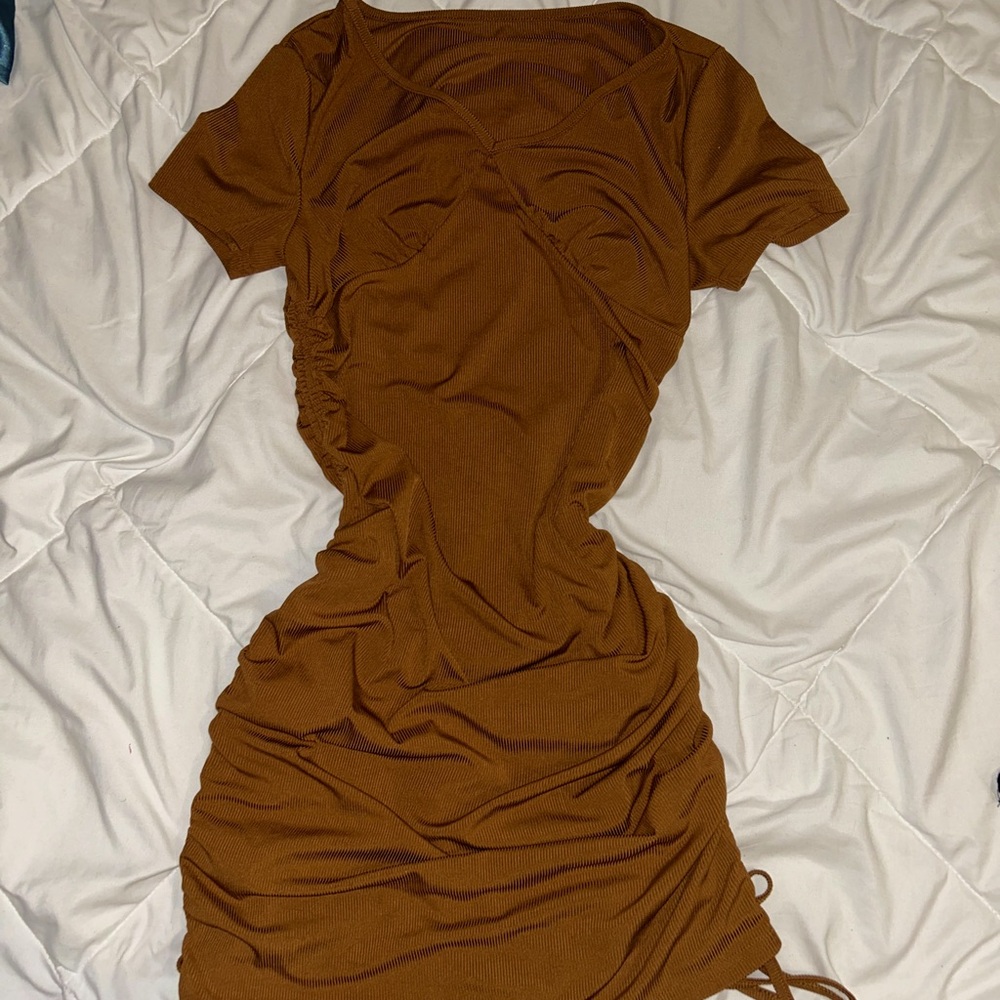 Brown midi bodycon shein large dress.